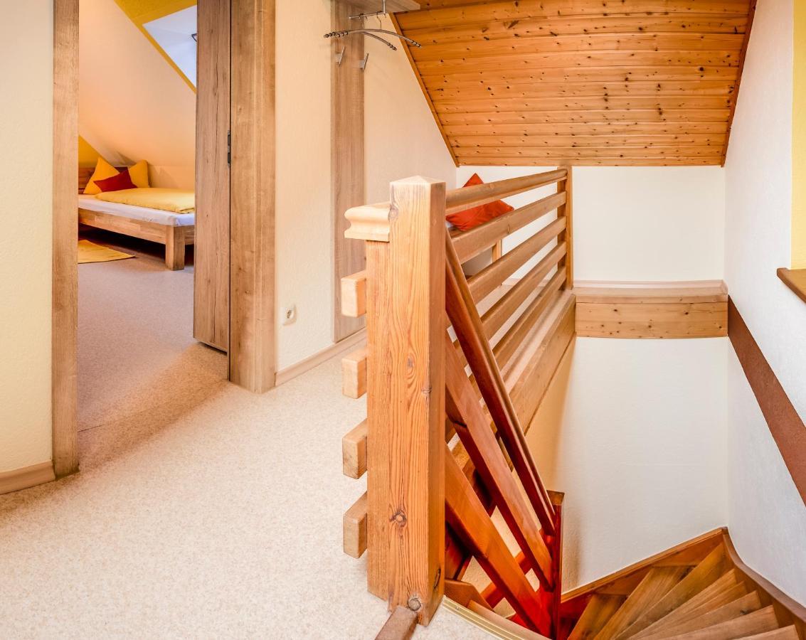 Bartlhof-Ferienwohnungen-Zimmer Бургленгенфелд Екстериор снимка
