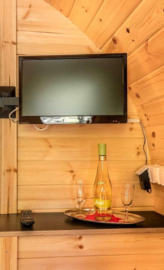 Bartlhof-Ferienwohnungen-Zimmer Бургленгенфелд Екстериор снимка