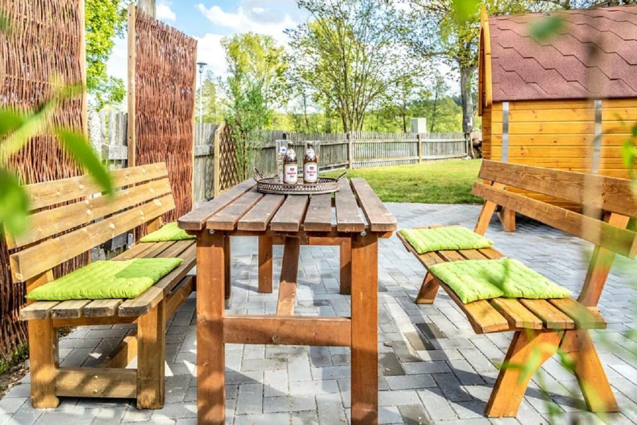 Bartlhof-Ferienwohnungen-Zimmer Бургленгенфелд Екстериор снимка